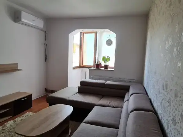 De inchiriat apartament 2 camere Arad Vlaicu-Fortuna img 2