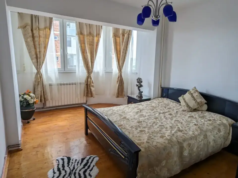 Închiriez apartament 2 camere in Arad - Podgoria principala