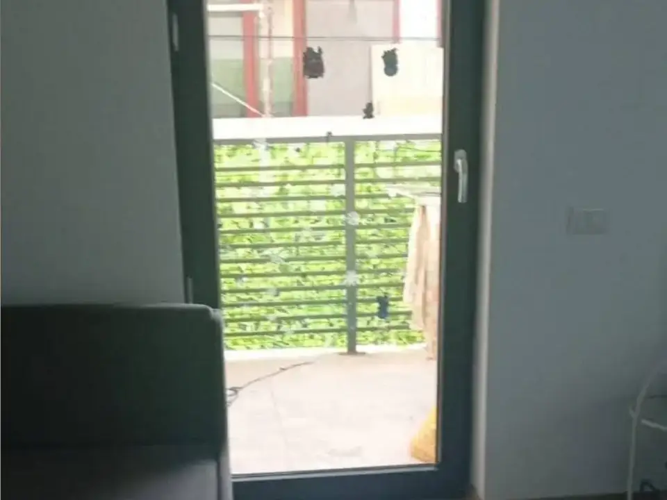 Vand ap 2 cam decomandat cu bucatarie inchisa si terasa generoasa | Chiajna Ilfov img 4