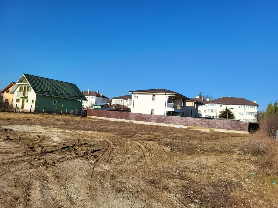 Casa cu teren 400 mp Balotesti apropiere sosea Unirii img 2