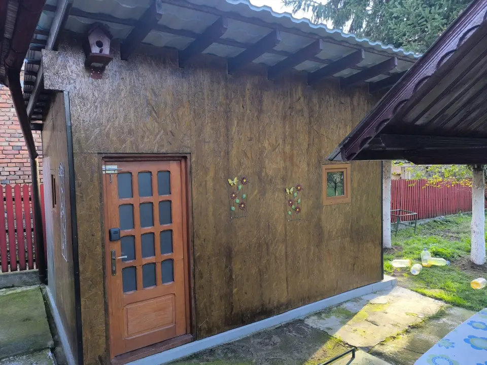 Proprietar, vand casa de vacanta, com.Malureni jud Arges, teren 2100mp img 6