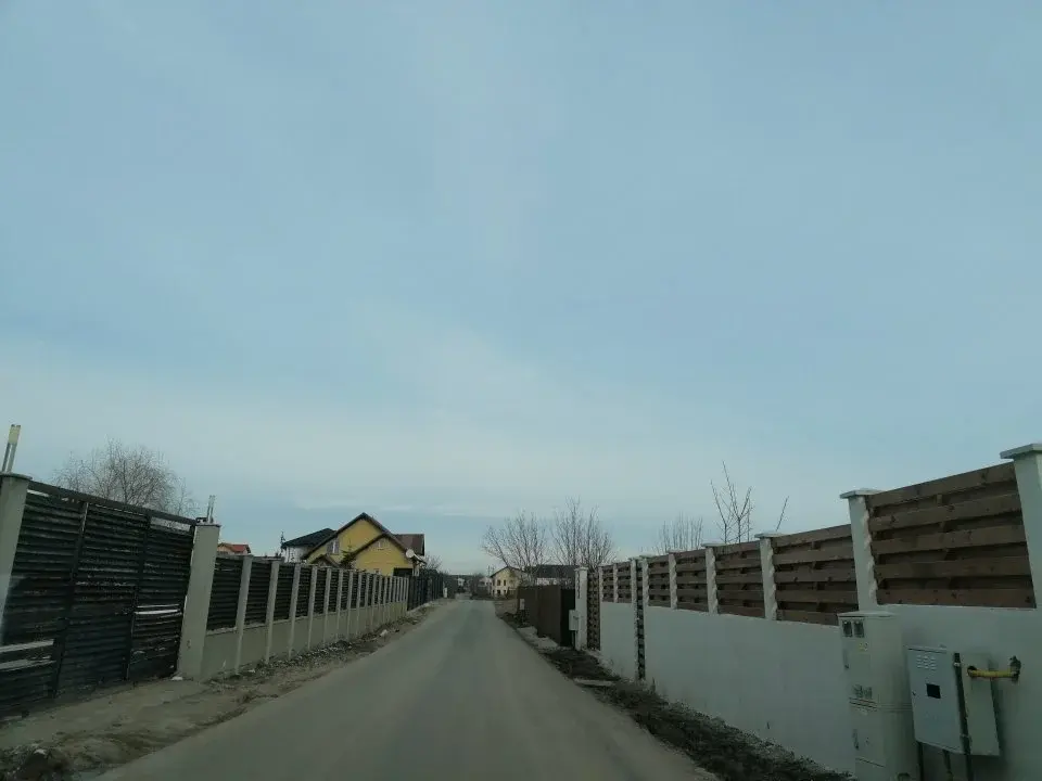 Teren Balotesti Saftica 11500 mp la str Morarilor utilitati img 2