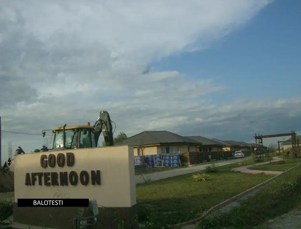 Teren Balotesti 7400 mp cu acces la 2 strazi intravilan rezidential principala