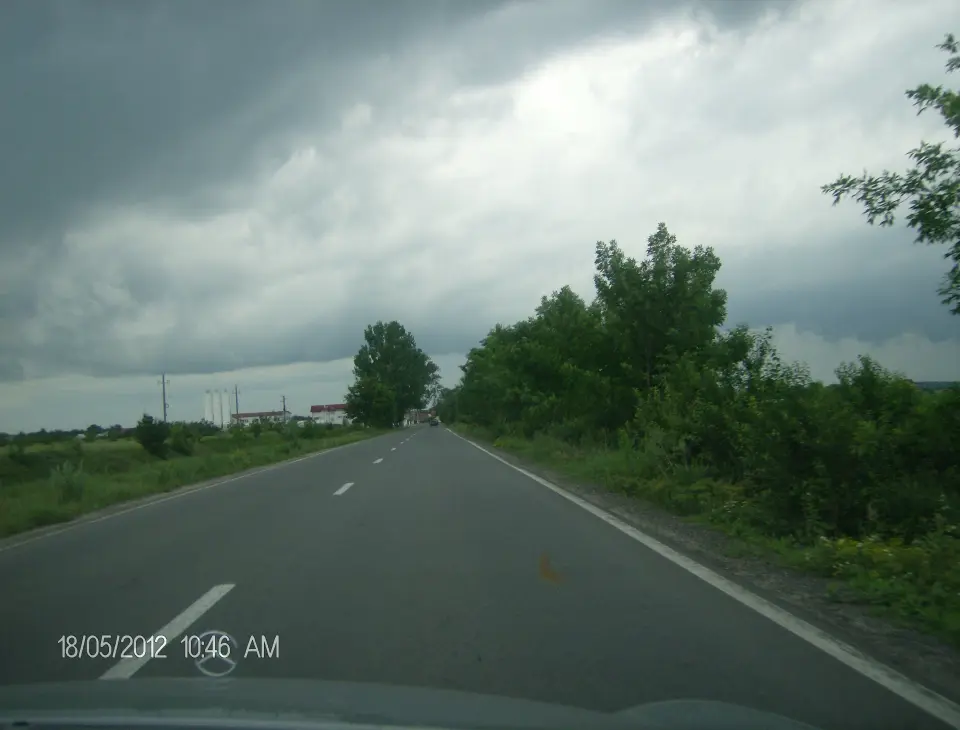 Teren Buftea Tamasi 16200 mp cu utilitati veder Padure principala