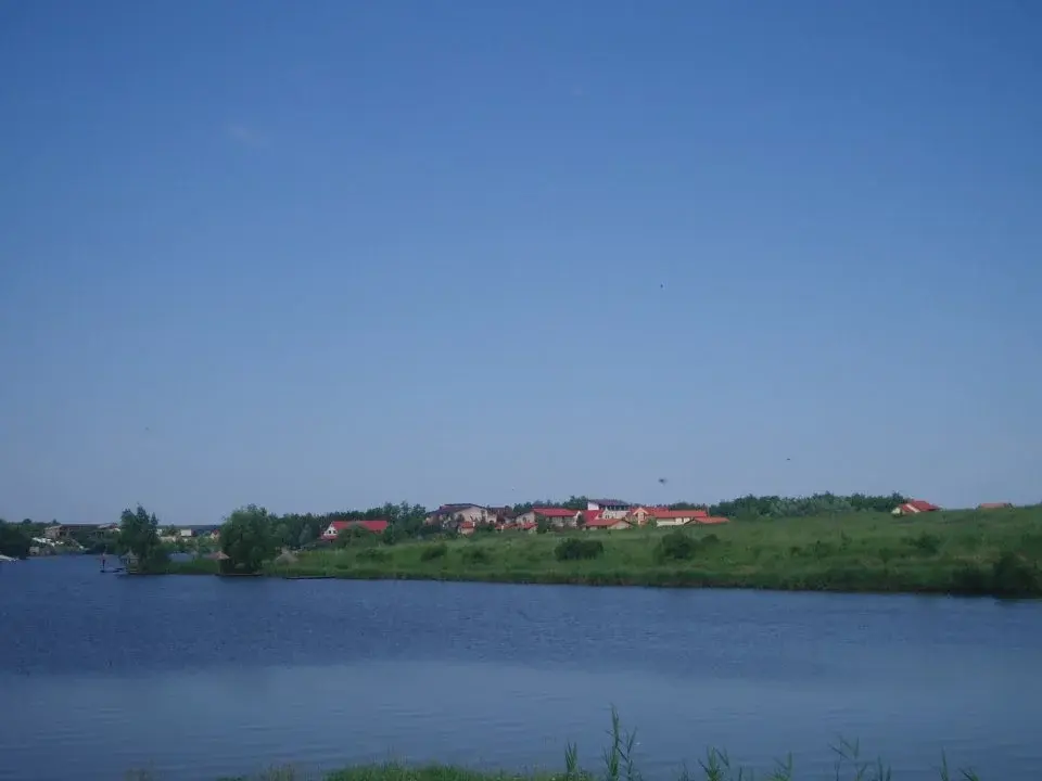 Teren Lac Corbeanca 9000 mp Central zona Laguna Albastra img 2