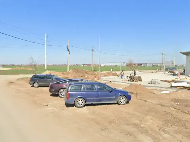 Vand teren 11 Ha Fundulea industrial utilitati acces la 3 drumuri principala