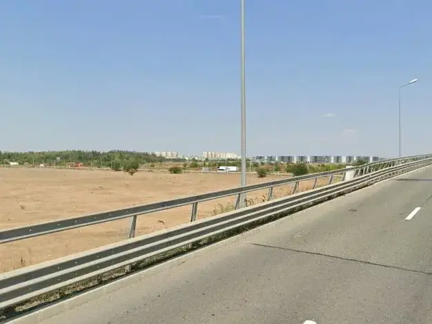 Teren Voluntari Pipera 12500 mp Rezidential acces la 2 strazi principala